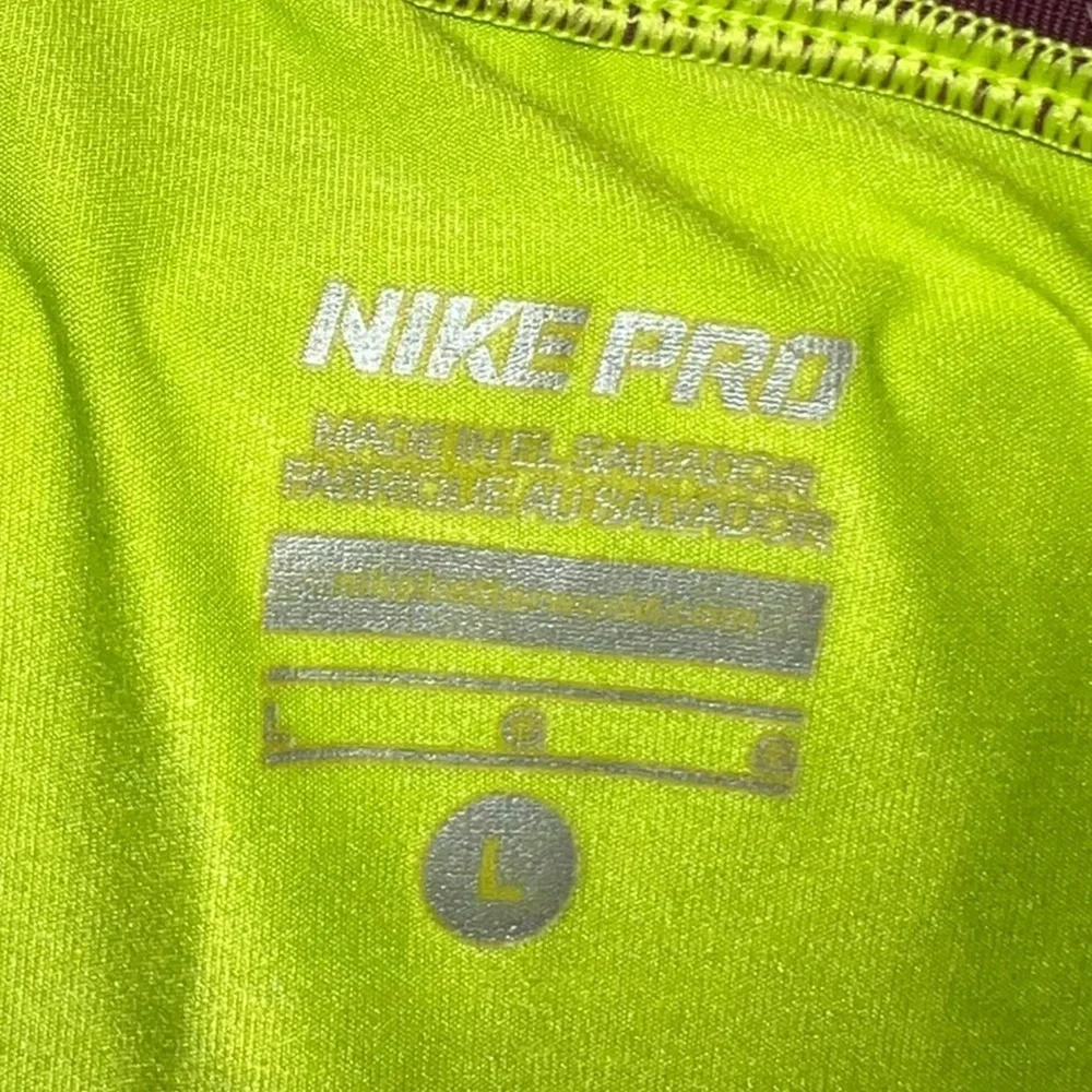 Nike Pro Green Short‎ Sleeve Tee